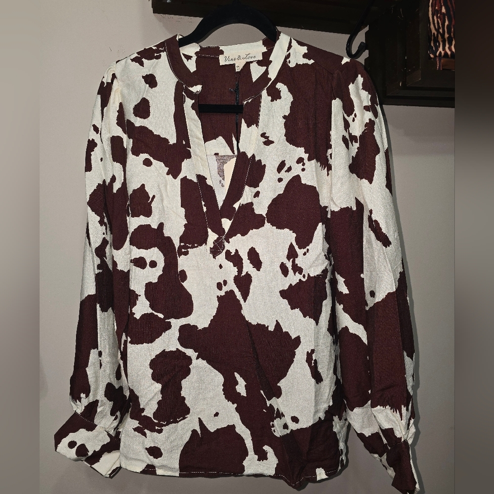 Dark BrownV-‎ NECK Cow Print Women's Blouse with Puffy Sleeves Small - Picture 5 of 8